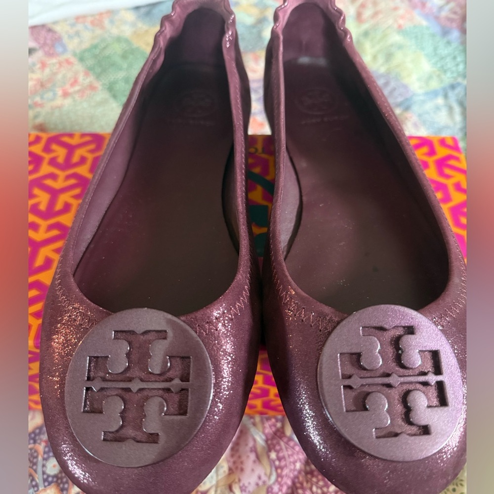 Tory Burch Metallic Flats, 8M